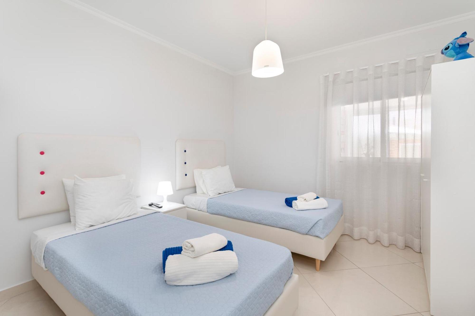 Apartamento Zurrinha Holidays Whit Jacuzzi Quarteira