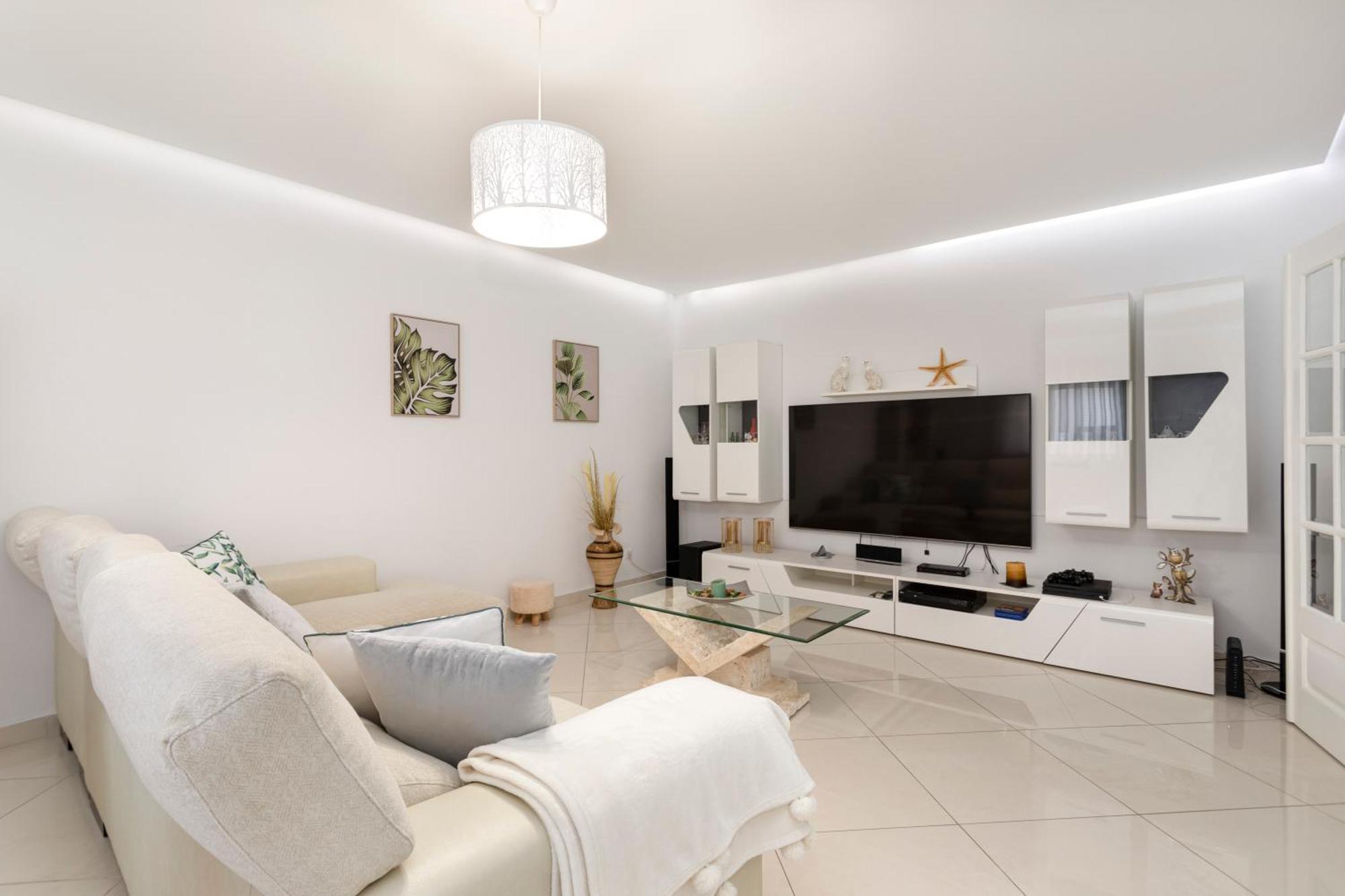 Zurrinha Holidays Whit Jacuzzi Apartment Quarteira